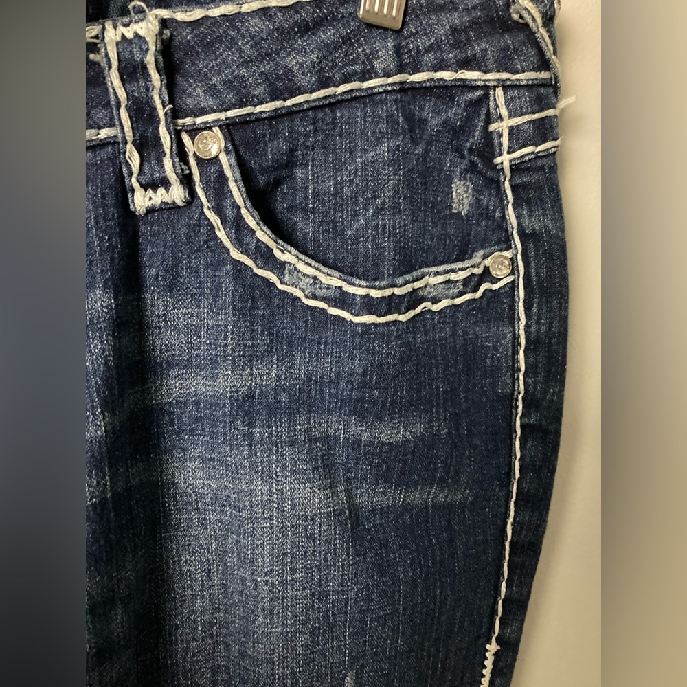 True Religion - Picture 6 of 13